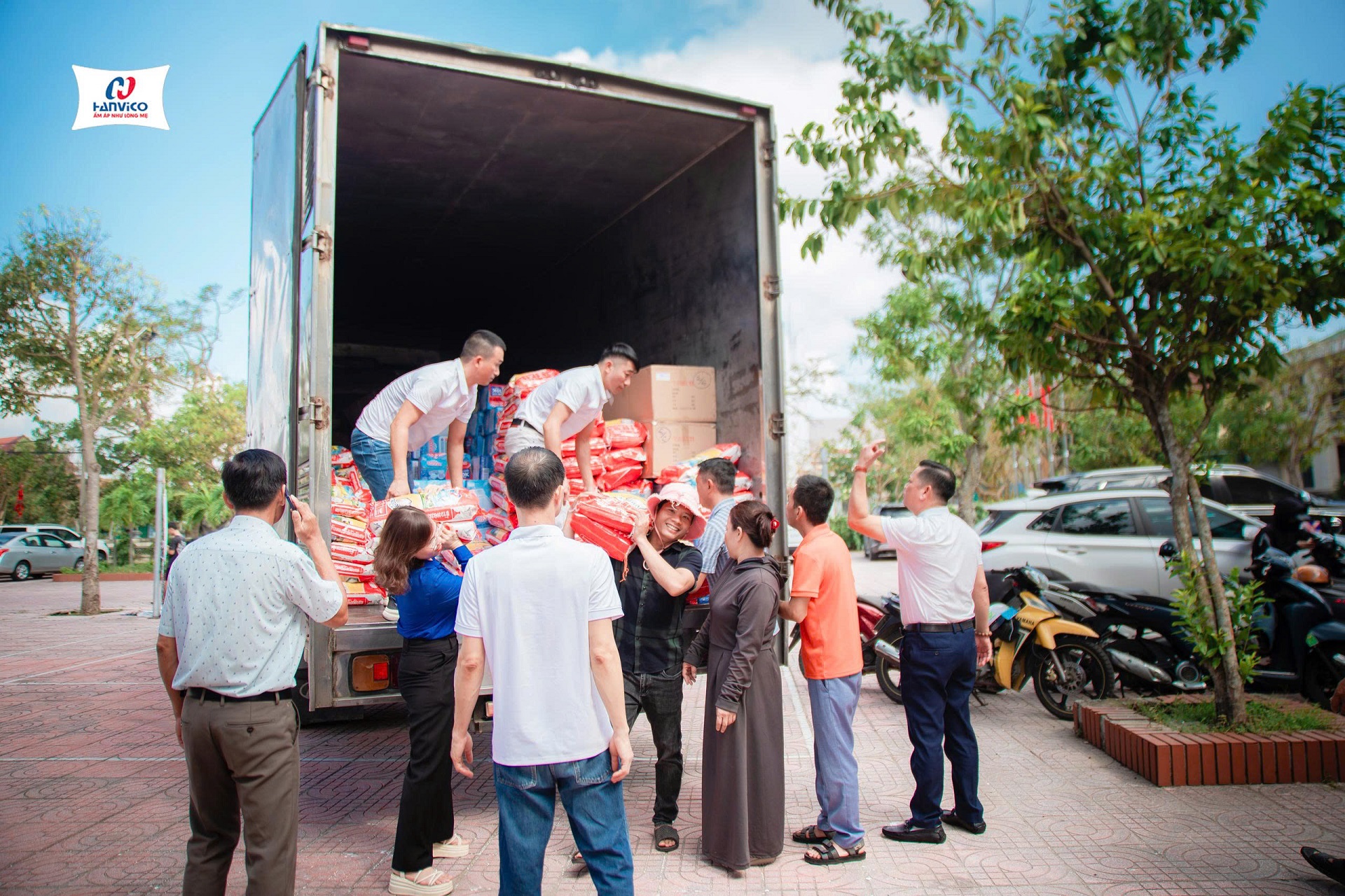 Z7087266093002 86c01b34485e1ba8addaa394111a74a0